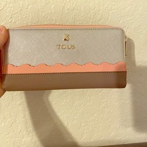 Brand new TOUS Carlata wallet with tags